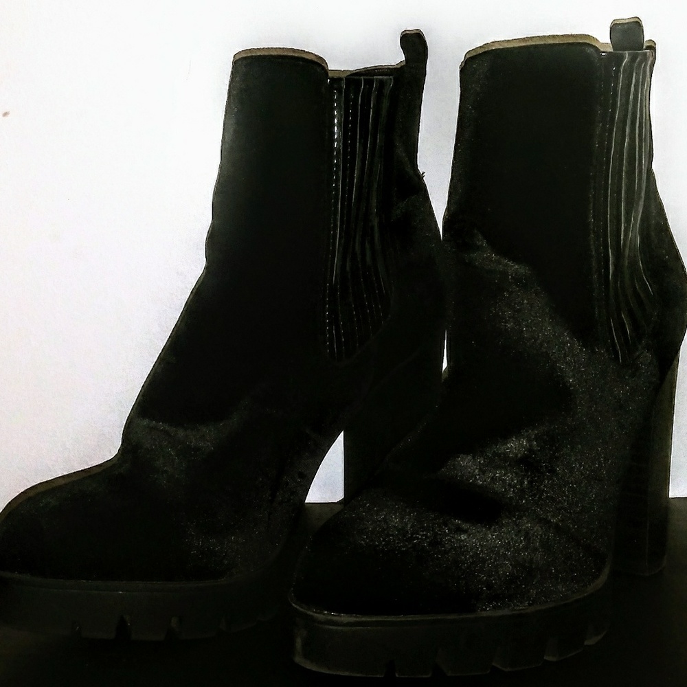 Report Signature - Picture 2 of 6